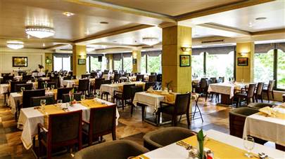 رستوران هتل اسپیناس تهران رستوران هتل اسپیناس تهران